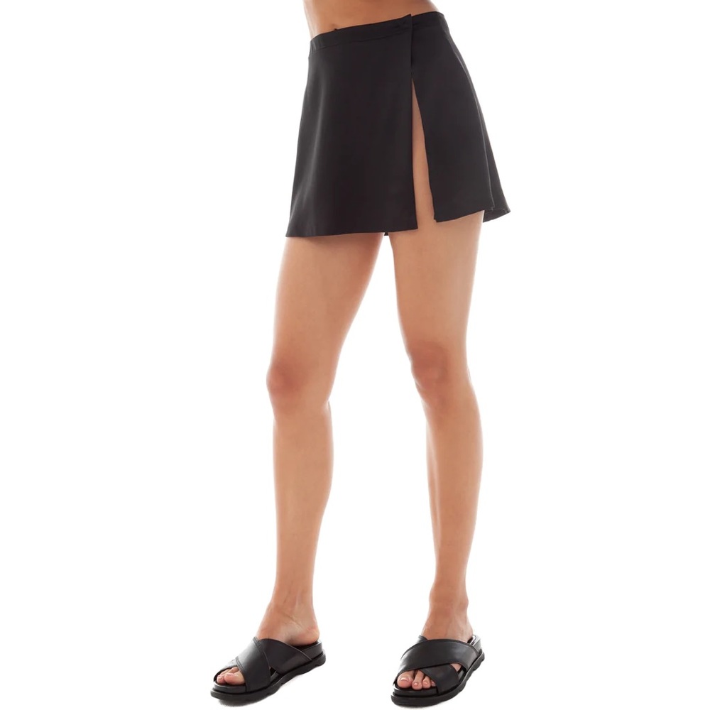 NWT 🖤 Are You Am I NATANE SKIRT